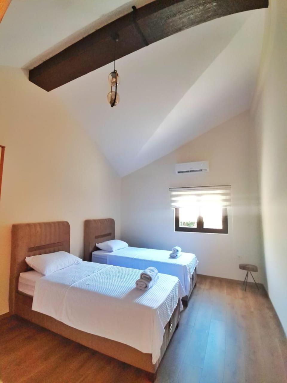 Regina Di Dobrota Appartement Kotor Kamer foto